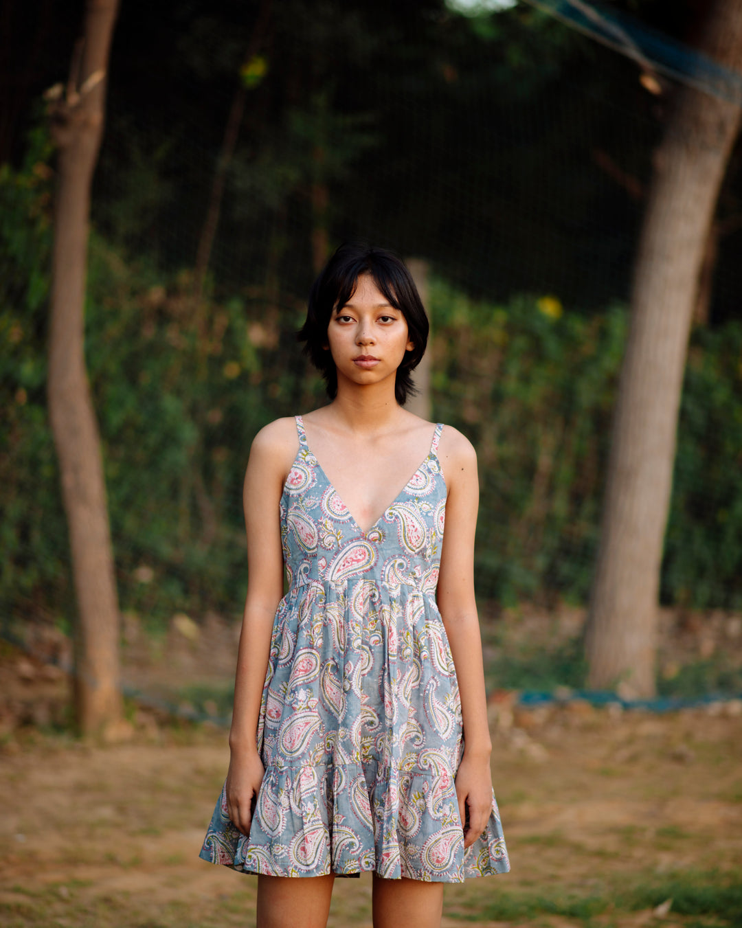 GREY PAISLEY RAPID SHORT DRESS