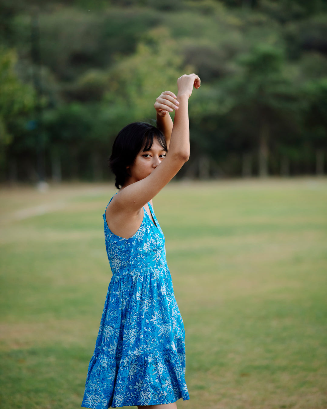 BLUE FLORAL RAPID SHORT DRESS