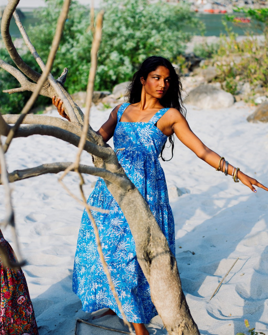BLUE FLORAL RAPID MAXI DRESS
