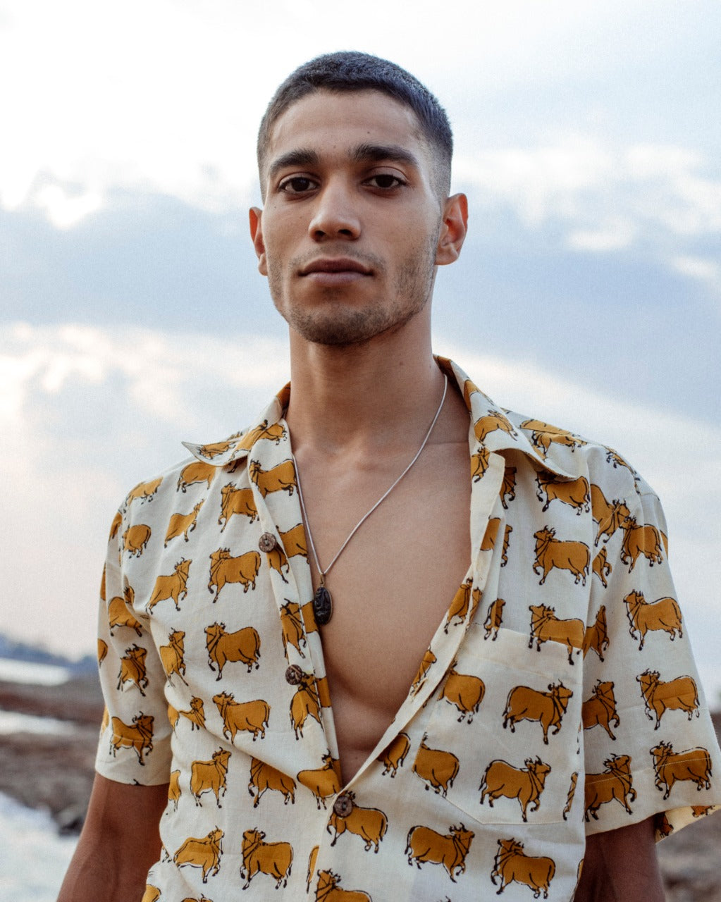 MUSTARD COW BAGRU SHIRT